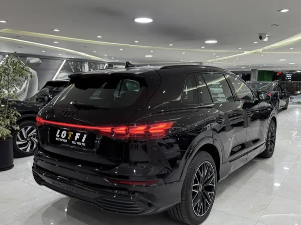 آئودی، Q5 e-tron