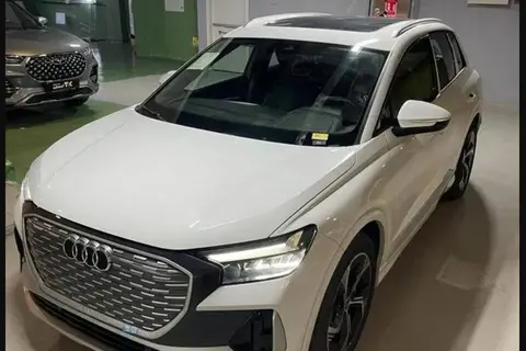 آئودی، Q4 e-tron