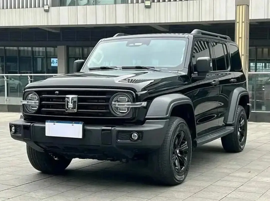 تانک،  300