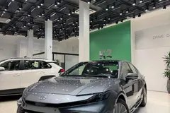 تویوتا، کمری هیبرید