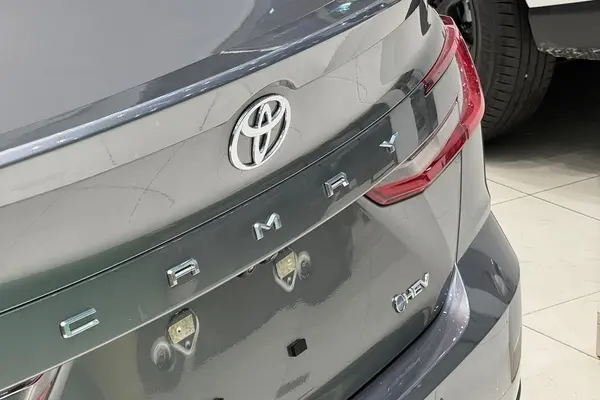 تویوتا، کمری هیبرید