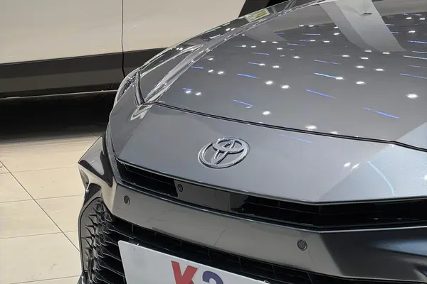 تویوتا، کمری هیبرید