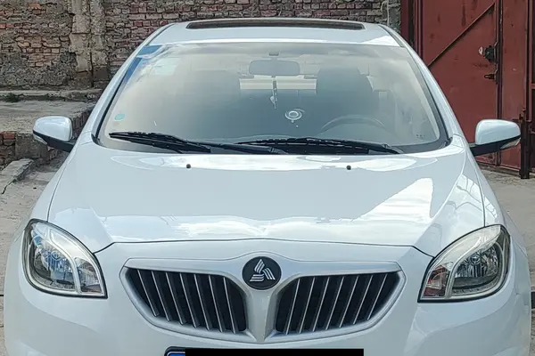 برلیانس  H330