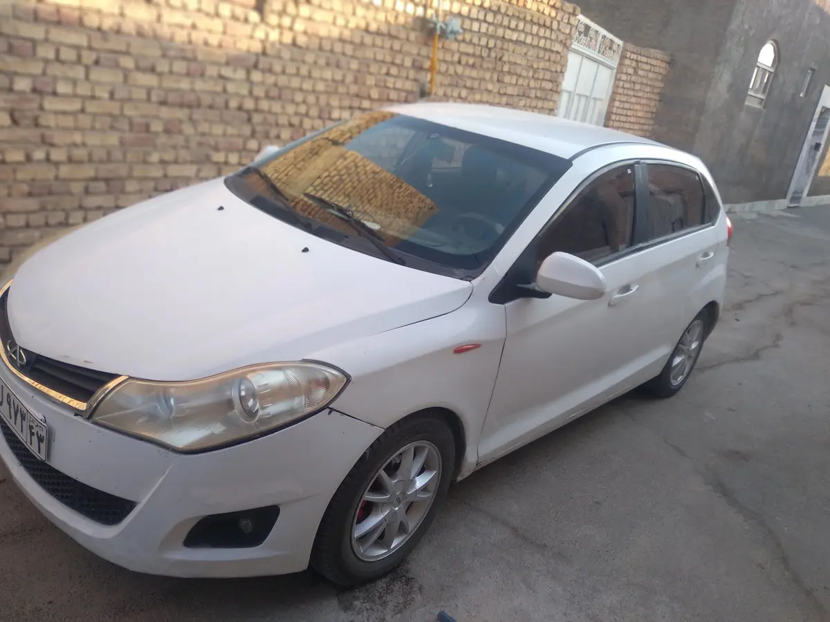 ام وی ام،  315هاچ بک