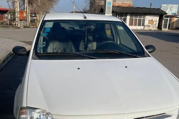 رنو، تندر 90