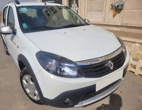 رنو، ساندرو استپ وی