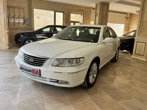 هیوندای، آزرا (گرنجور)