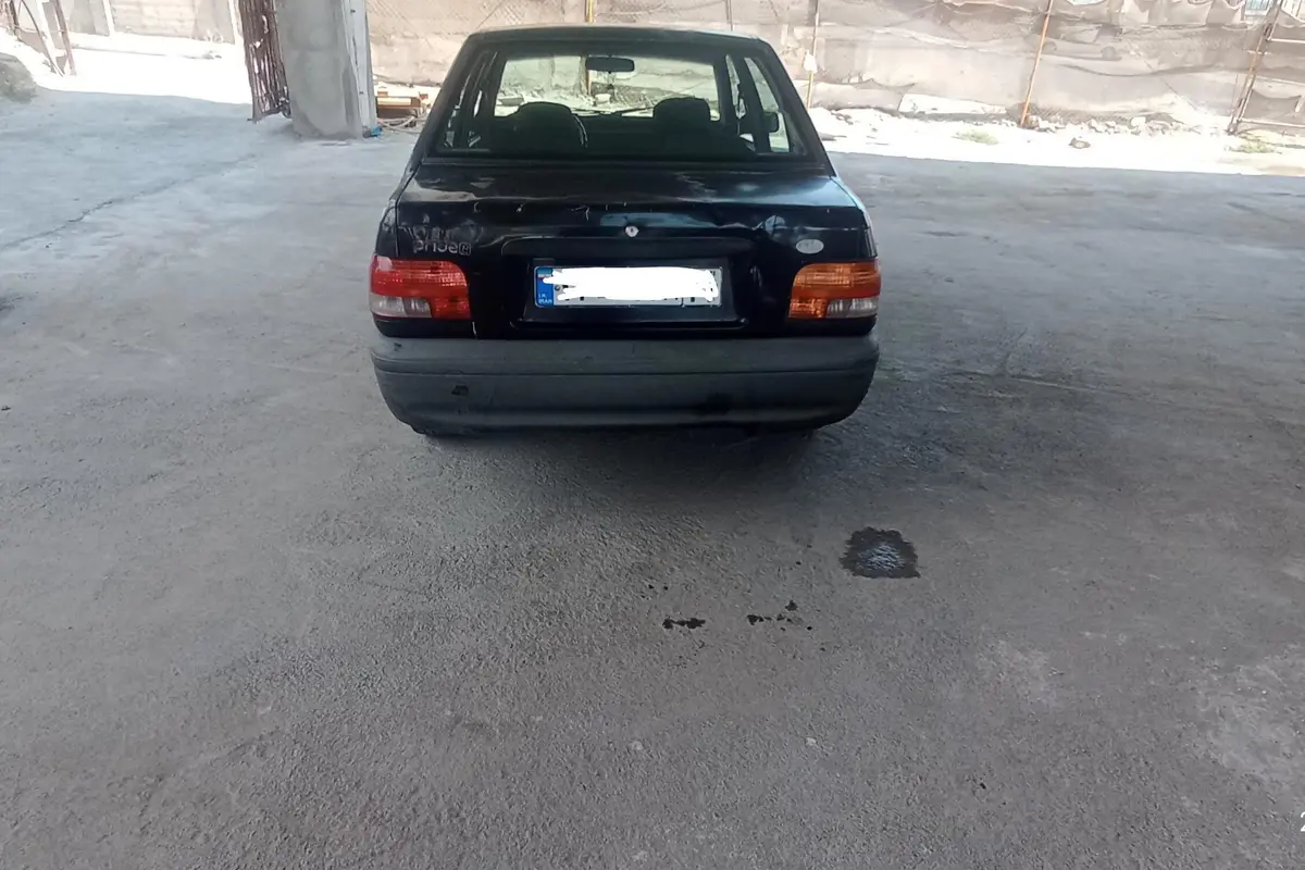 پراید،  صندوق دار