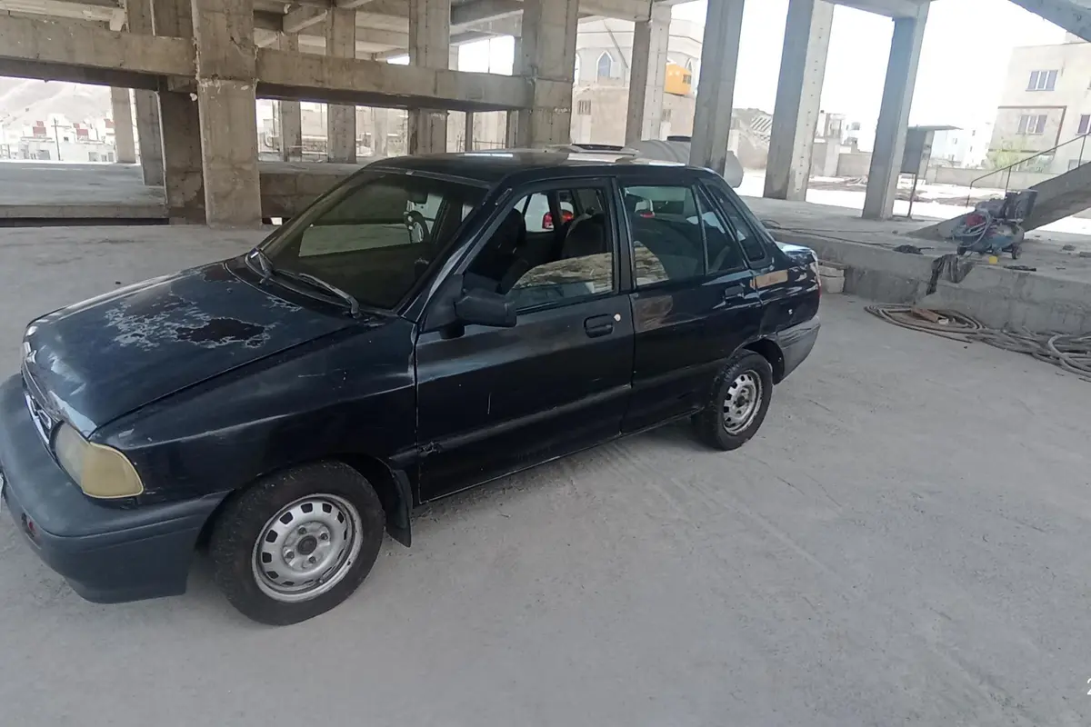 پراید،  صندوق دار