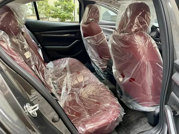 مزدا، 3 وارداتی