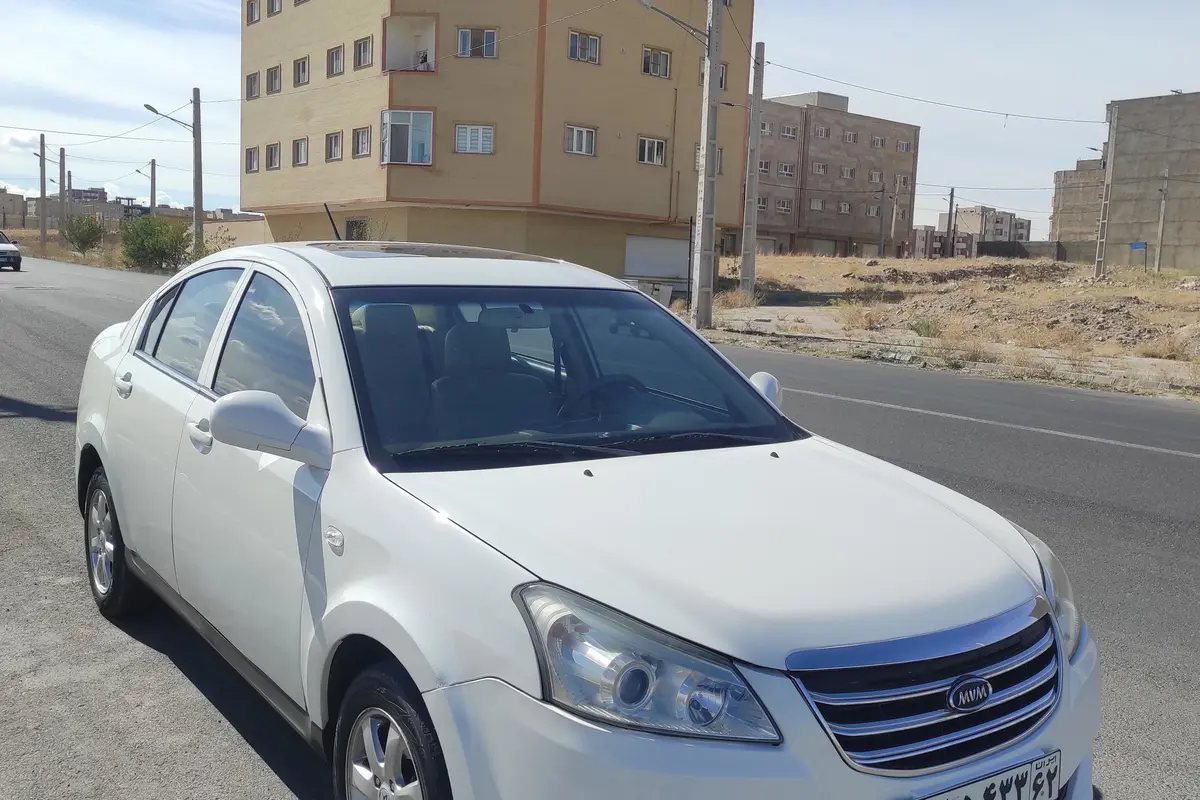 ام وی ام،  550