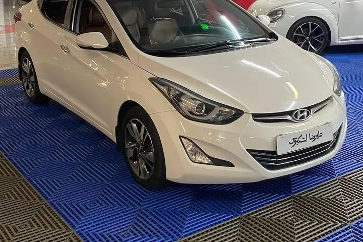 هیوندای،  النترا