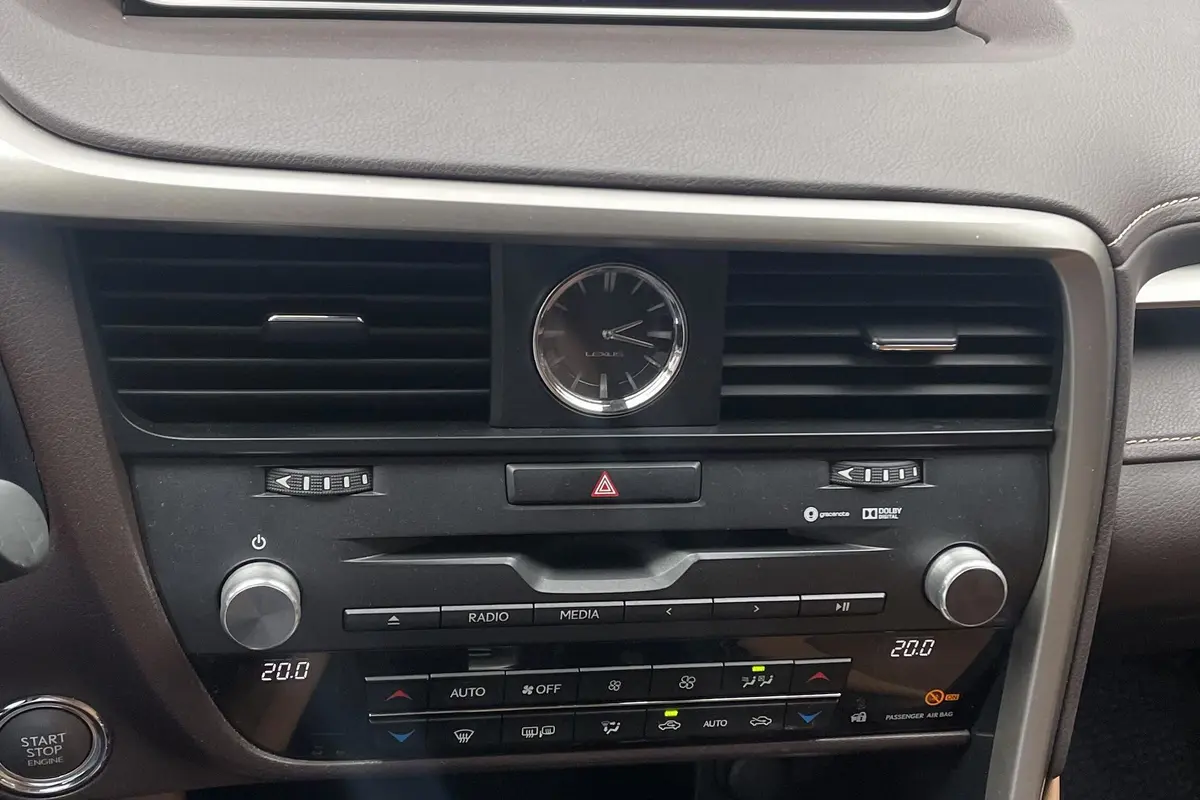 لکسوس،  RX
