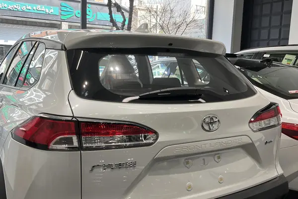 تویوتا، فرانت لندر هیبرید