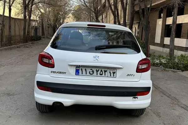پژو  207