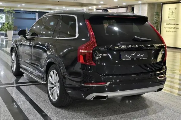 ولوو  XC90
