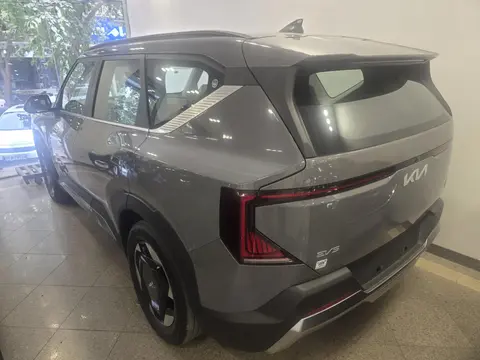 کیا، EV5