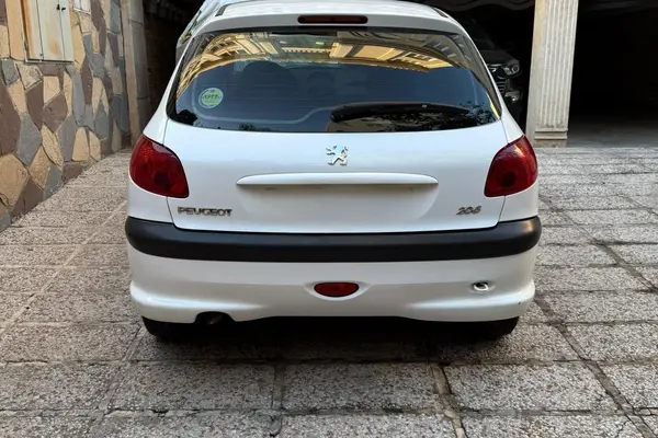 پژو  206