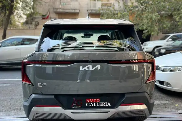 کیا، EV5