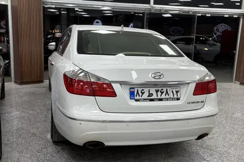 هیوندای، جنسیس