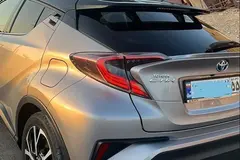 تویوتا، C-HR هیبرید