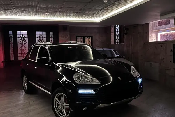 پورشه، کاین