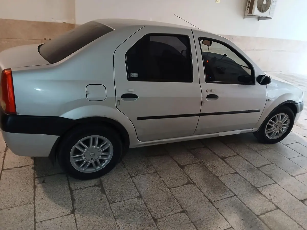 رنو،  تندر 90