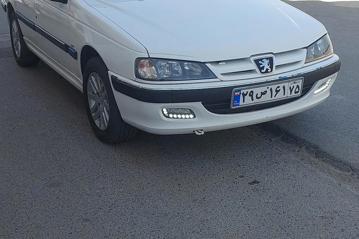 پژو،  پارس
