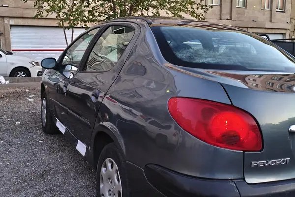 پژو  206 SD