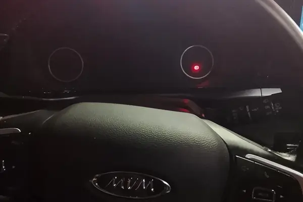 ام وی ام، X33 کراس