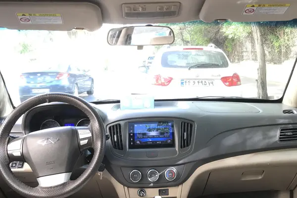 ام وی ام  550