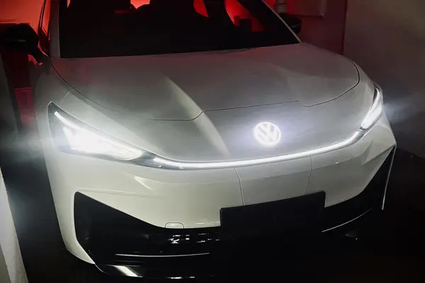 فولکس، آی دی یونیکس