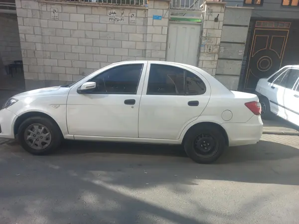 ساینا  S