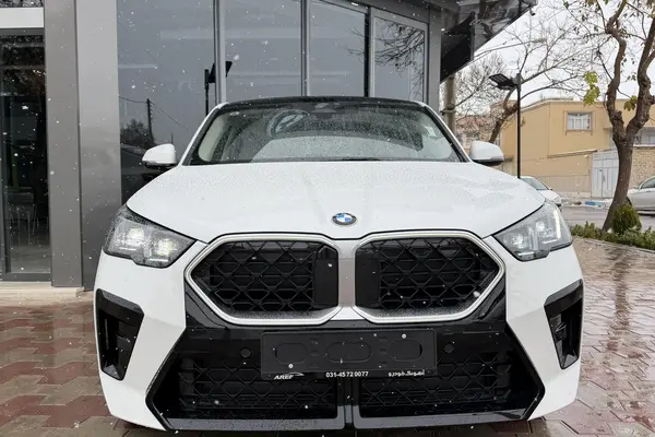 حواله ب ام و، X2