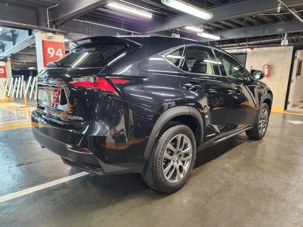 لکسوس، NX هیبرید