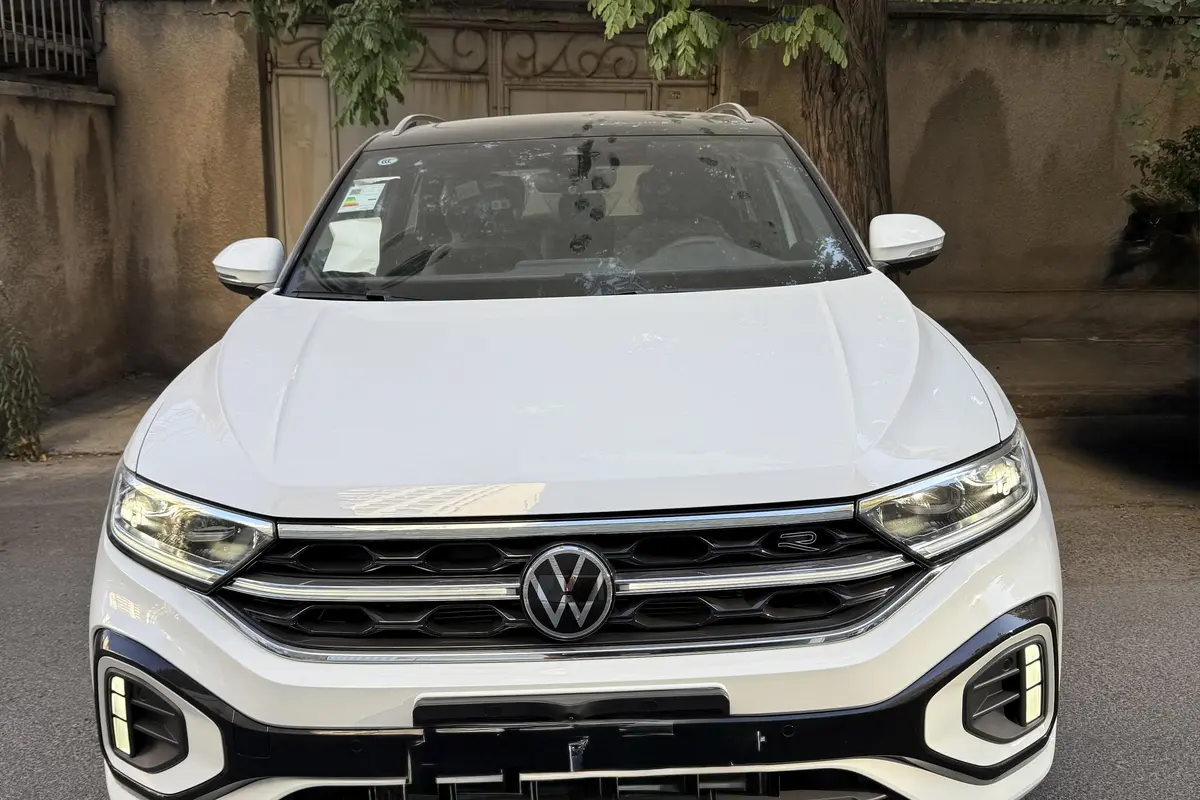فولکس،  تی راک