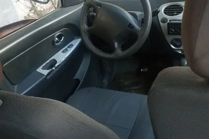 لوبو،  گوناگون