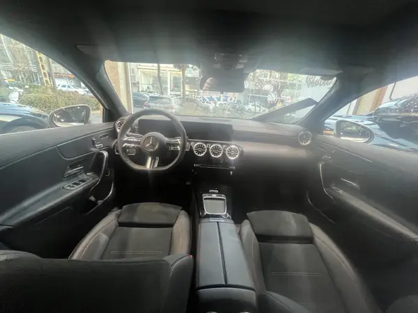 بنز، کلاس A سدان