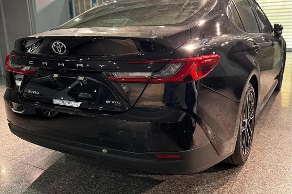 تویوتا، کمری هیبرید