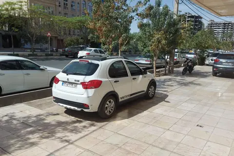 کوییک، دنده ای R