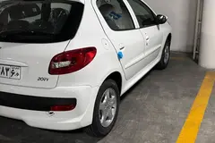 پژو، 207