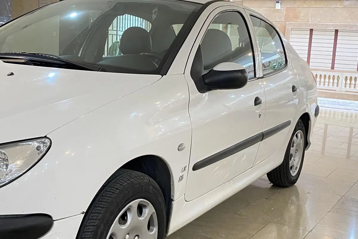 پژو،  206 SD