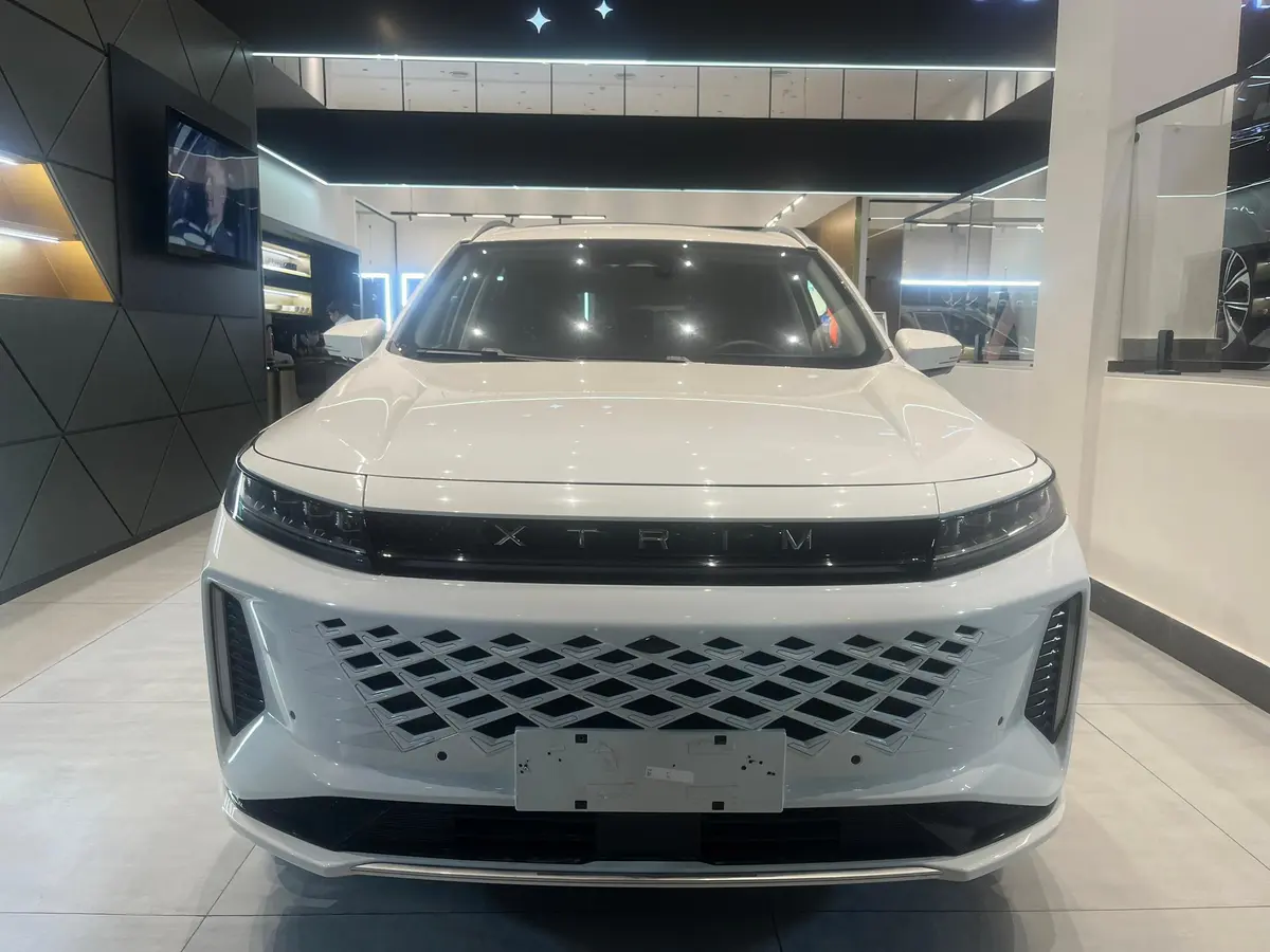 اکستریم،  LX (SX)