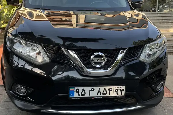 نیسان  ایکس تریل