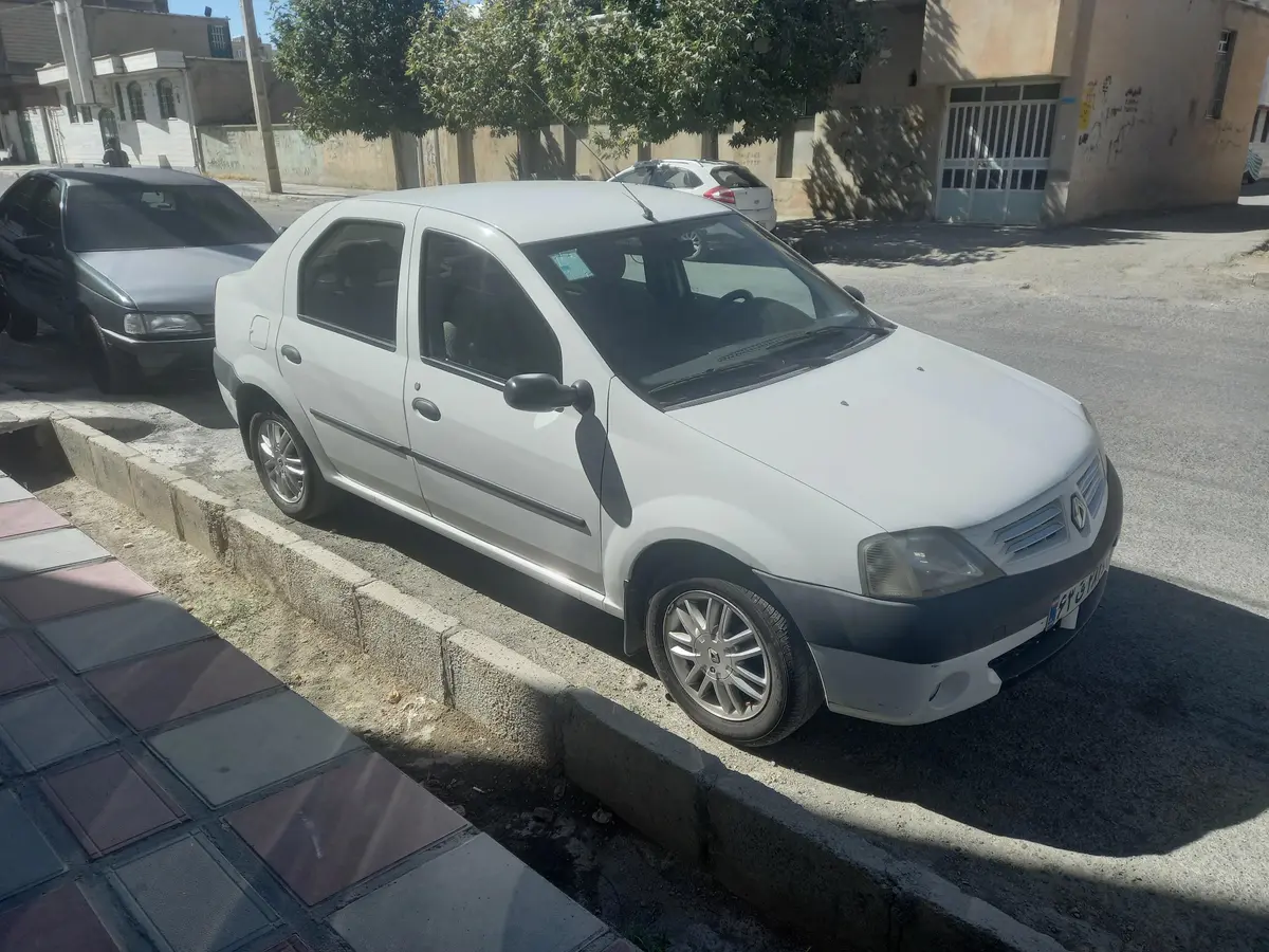 رنو،  تندر 90