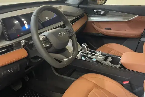 فونیکس  تیگو 8 پرو هیبرید (F8 PRO PHEV)