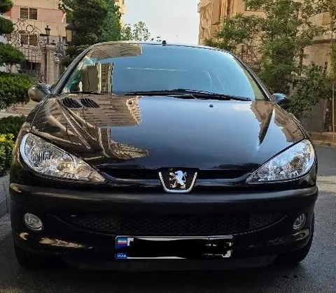 پژو، 206