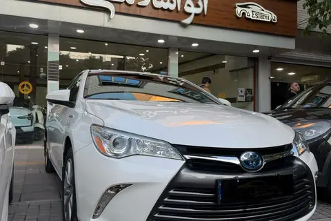 تویوتا، کمری هیبرید