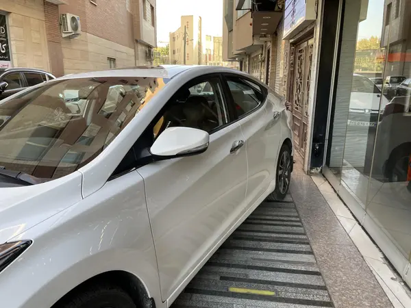 هیوندای، النترا