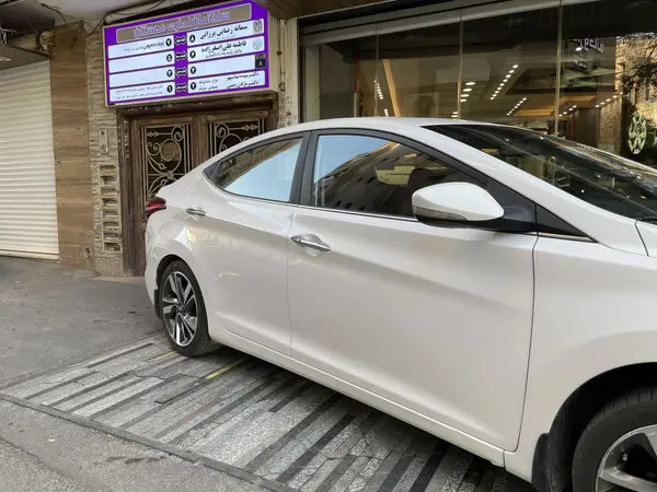 هیوندای، النترا